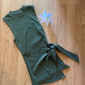 Express Sleeveless Ribbed Fitted Top